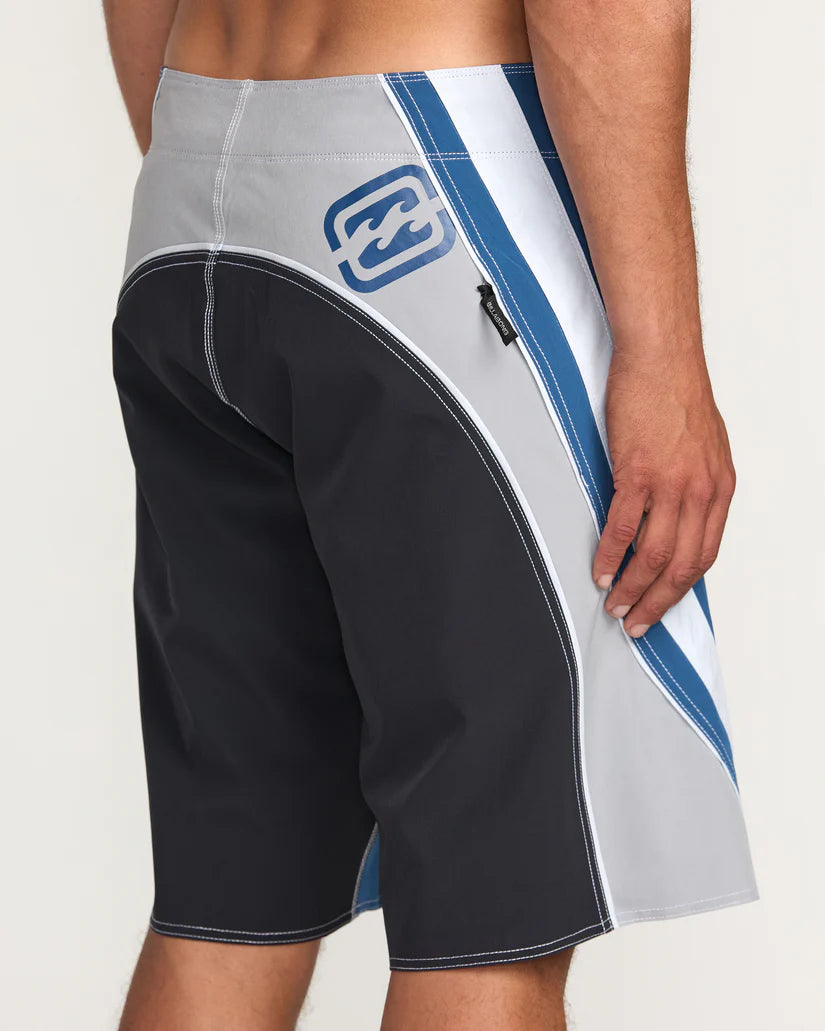 Billabong Fluid 2K Pro Performance 21&quot; Boardshorts