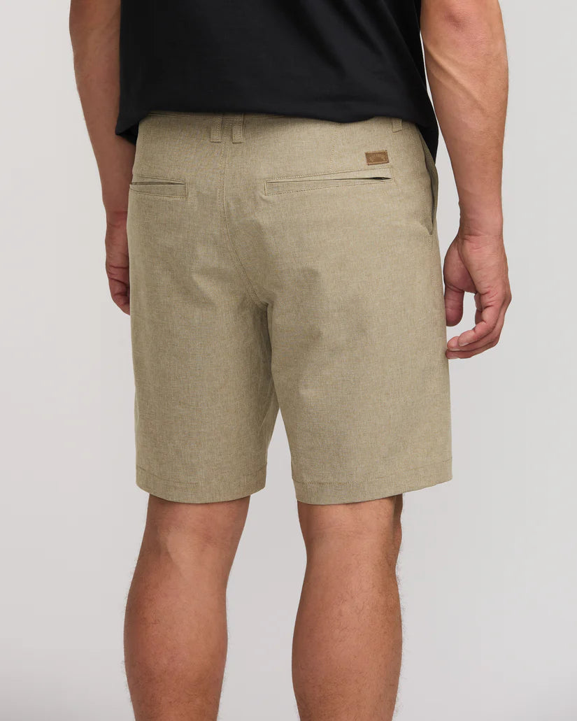 Billabong Crossfire Submersible 19&quot; Hybrid Shorts
