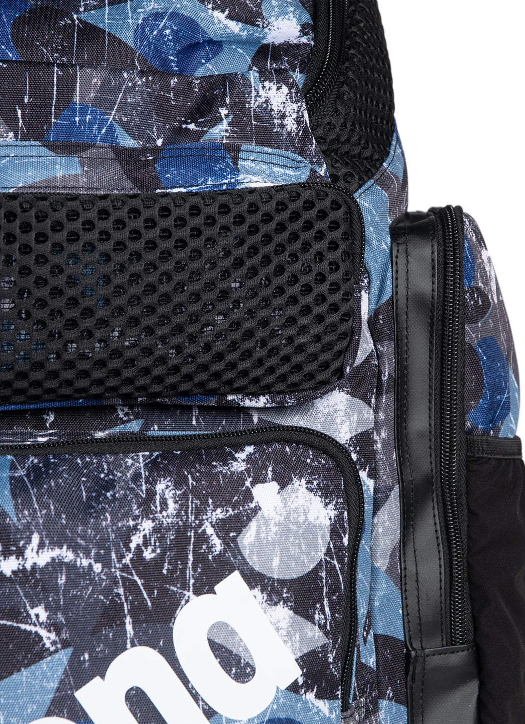 Arena One Go Backpack 45L - Scratched