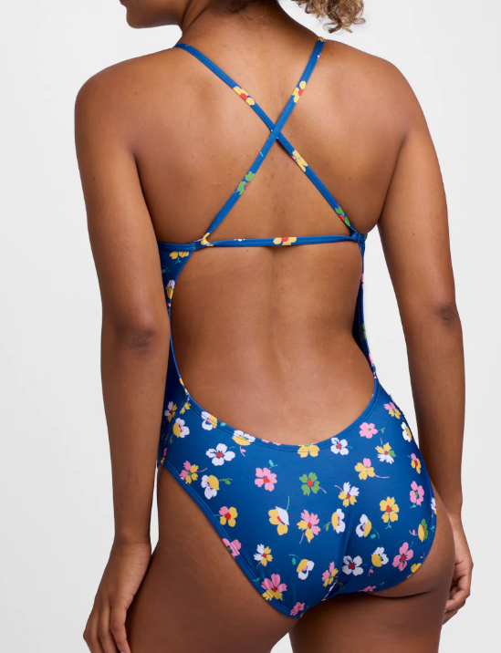 Jolyn Brandon2 One Piece - Coralina